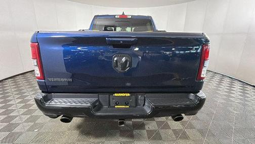 Patriot Blue Pearlcoat 2022 RAM 1500 Big Horn/Lone Star