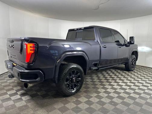 2024 GMC Sierra 2500 AT4