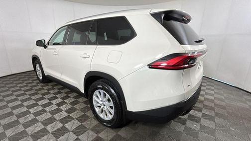Cream 2024 Toyota Grand Highlander XLE