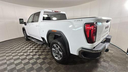 Summit White 2026 GMC Sierra 2500 SLE
