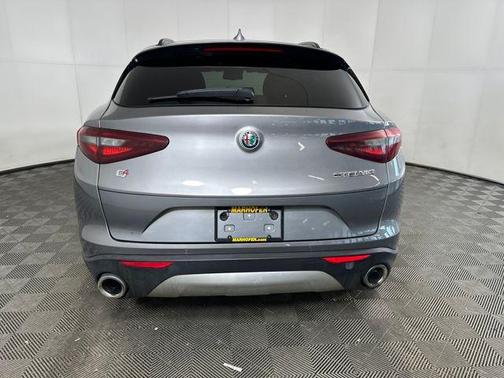 2018 Alfa Romeo Stelvio Ti Sport