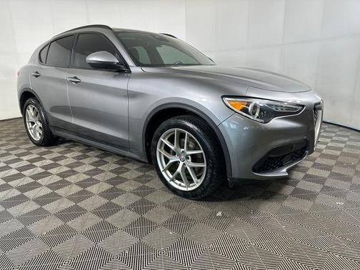 2018 Alfa Romeo Stelvio Ti Sport