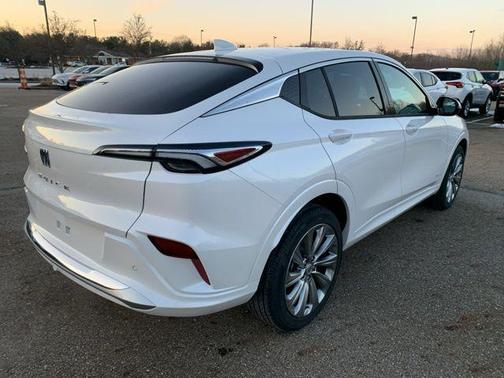 2026 Buick Envista Avenir FWD