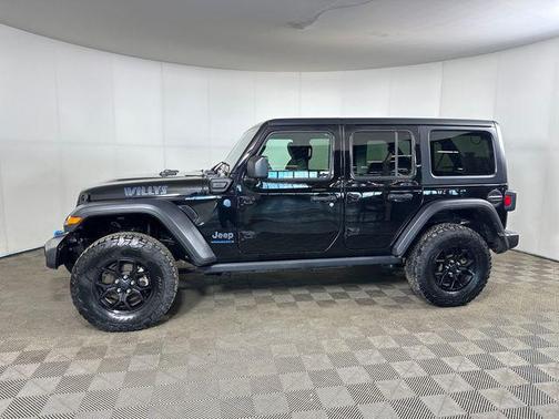 Black Clearcoat 2024 Jeep Wrangler 4xe Willys