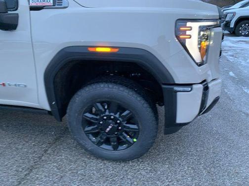 2026 GMC Sierra 2500 AT4