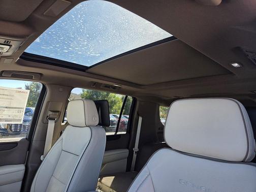 Glacier White Tricoat 2027 GMC Yukon XL Denali