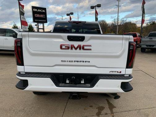 2026 GMC Sierra 2500 AT4