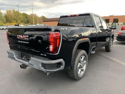 2026 GMC Sierra 2500 SLE