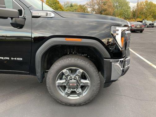 2026 GMC Sierra 2500 SLE