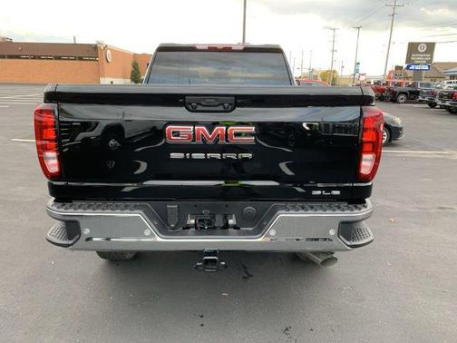 2026 GMC Sierra 2500 SLE