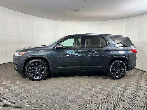 Graphite Metallic 2020 Chevrolet Traverse RS