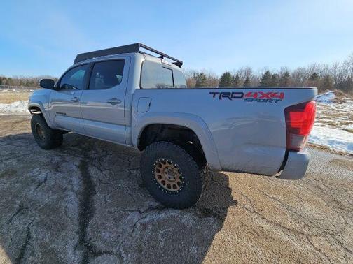 2018 Toyota Tacoma TRD Sport