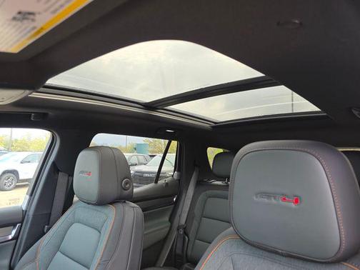 Ebony Twilight Metallic 2026 GMC Terrain AWD AT4