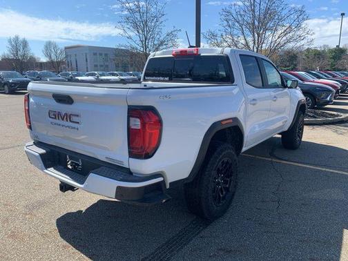 Summit White 2026 GMC Canyon Elevation