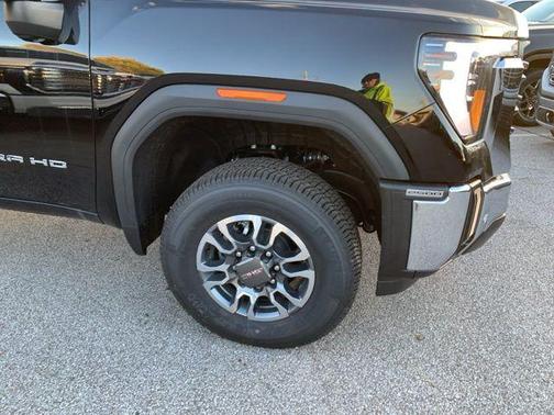 2025 GMC Sierra 2500 SLT