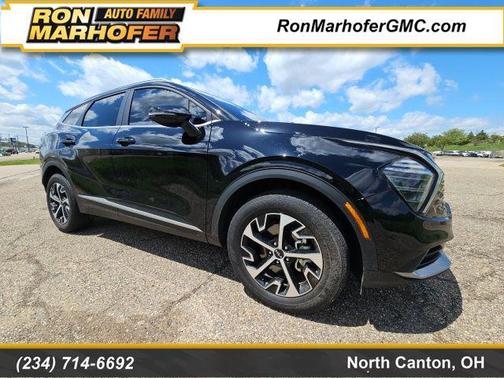 Ebony Black 2024 Kia Sportage EX
