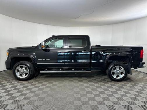 2016 GMC Sierra 2500 Denali