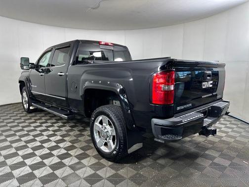 2016 GMC Sierra 2500 Denali