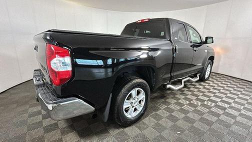 Black 2015 Toyota Tundra SR5