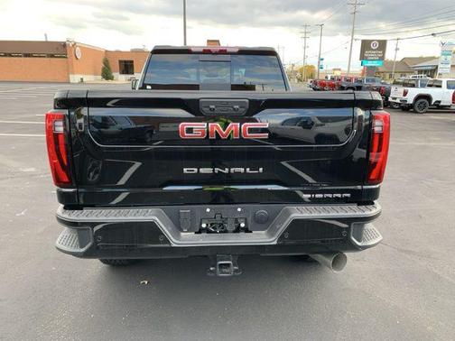 2025 GMC Sierra 2500 Denali