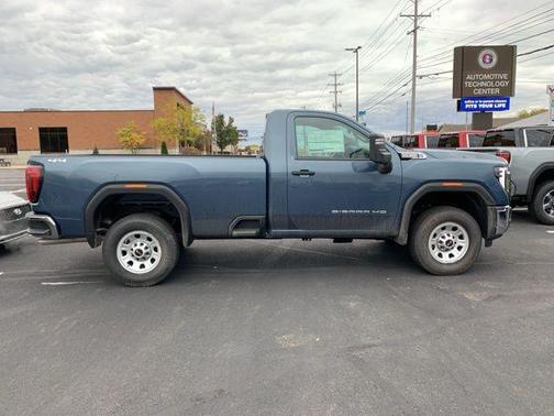 2025 GMC Sierra 2500 Base