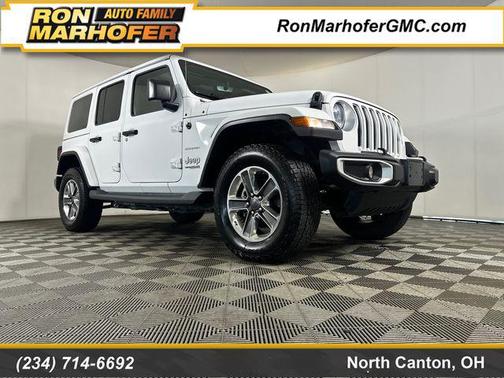Bright White 2019 Jeep Wrangler Unlimited Sahara