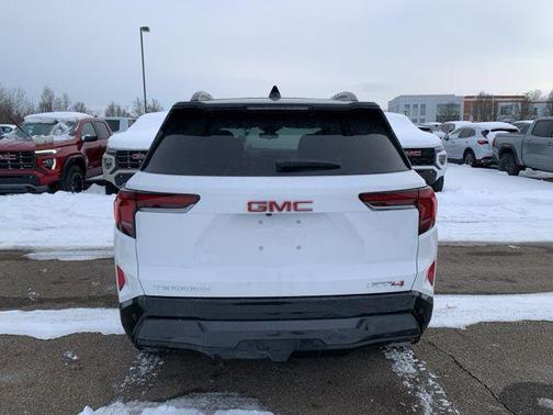 2026 GMC Terrain AWD AT4