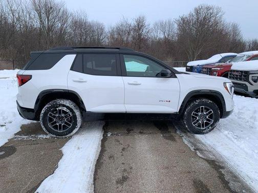 2026 GMC Terrain AWD AT4