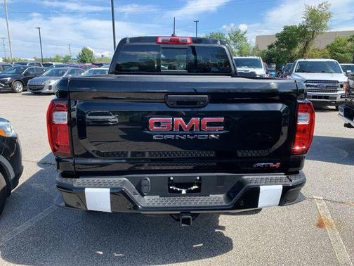 2025 GMC Canyon AT4