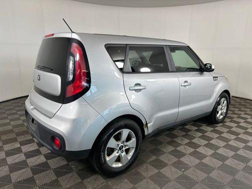 2017 Kia Soul Base