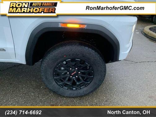 Summit White 2026 GMC Canyon Elevation