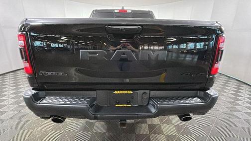 Diamond Black Crystal Pearlcoat 2022 RAM 1500 Rebel