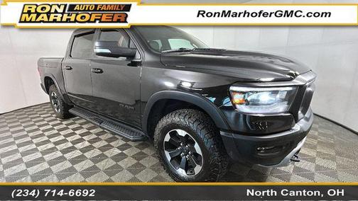 Diamond Black Crystal Pearlcoat 2022 RAM 1500 Rebel
