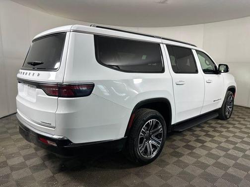 2024 Jeep Wagoneer L Series II 4x4