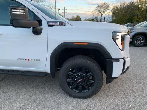 2026 GMC Sierra 2500 AT4