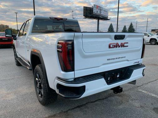 2026 GMC Sierra 2500 AT4