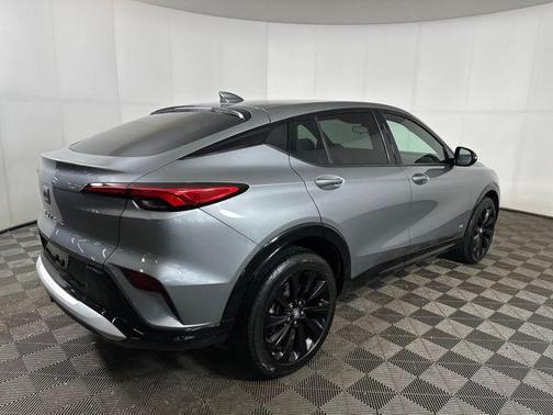 Moonstone Gray Metallic 2025 Buick Envista Sport Touring FWD