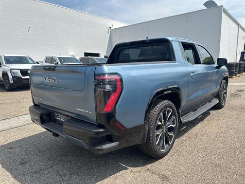 2025 GMC Sierra EV Max Range Denali