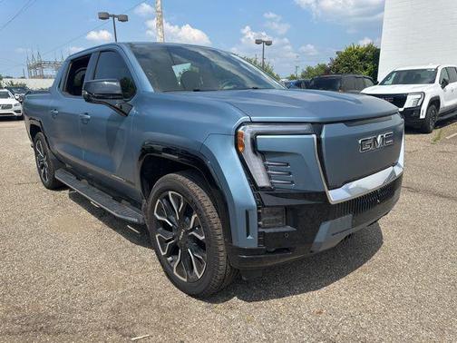 2025 GMC Sierra EV Max Range Denali