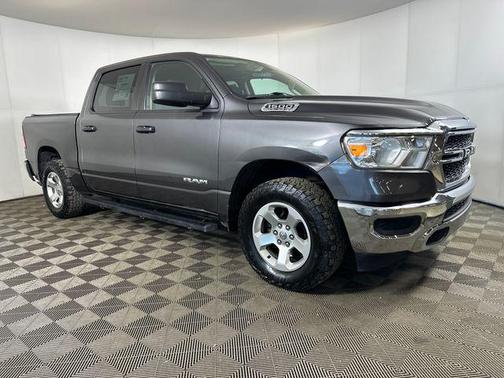 Granite Crystal Metallic Clearcoat 2019 RAM 1500 Tradesman