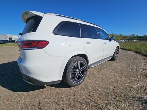 2022 Mercedes-Benz GLS 450 4MATIC