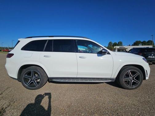 2022 Mercedes-Benz GLS 450 4MATIC