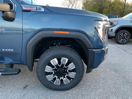 2025 GMC Sierra 2500 Denali