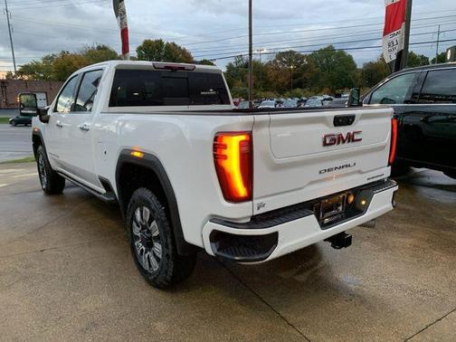 2025 GMC Sierra 2500 Denali