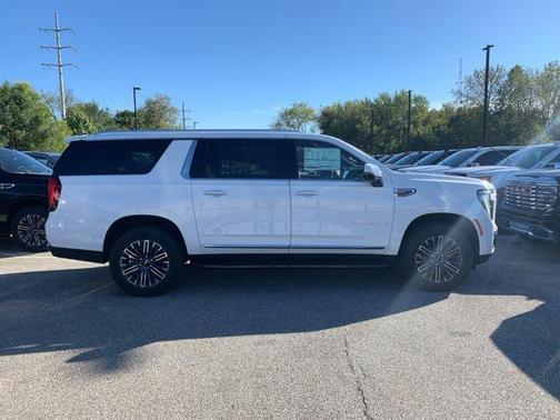 2026 GMC Yukon XL 4WD Elevation