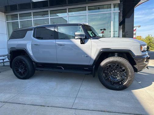 2025 GMC HUMMER EV SUV 2X