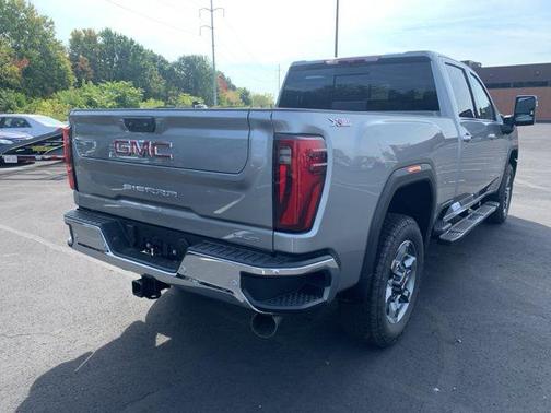 2026 GMC Sierra 2500 SLT