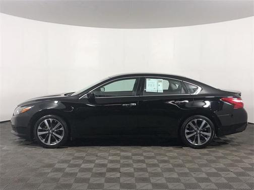 2017 Nissan Altima 2.5 SR
