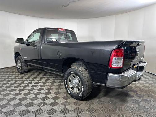2022 RAM 2500 Tradesman Regular Cab 4x4 8' Box