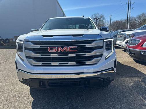 2025 GMC Sierra 1500 SLE